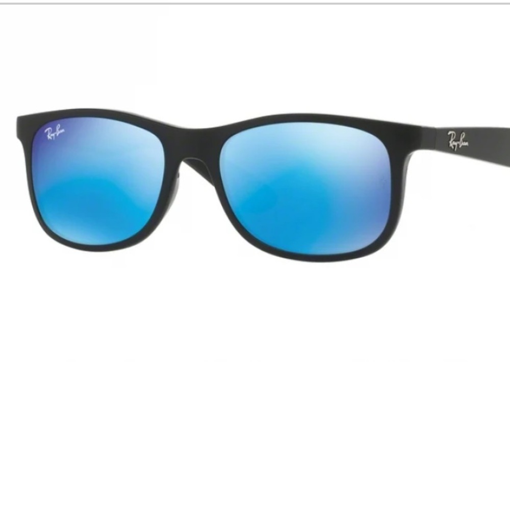 Ray-Ban Kids